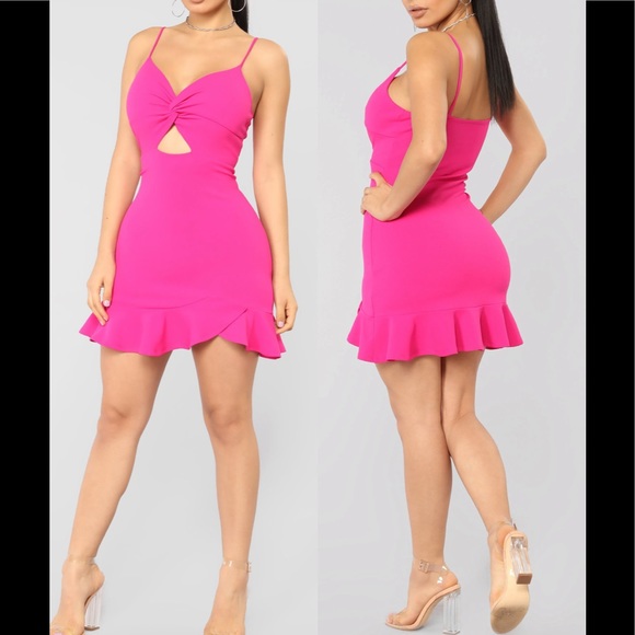 Dresses & Skirts - 🌻Pink Mini Dress🌻